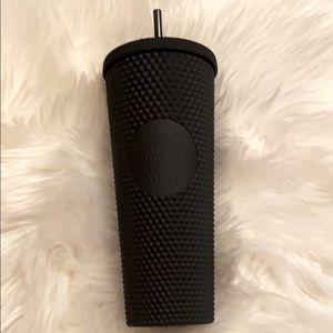 🖤🖤 Limited edition Venti Starbucks cup 🖤🖤